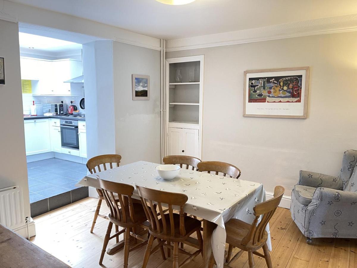 37 Trenwith Place, Charming Family Home & Garden! St. Ives Exterior photo